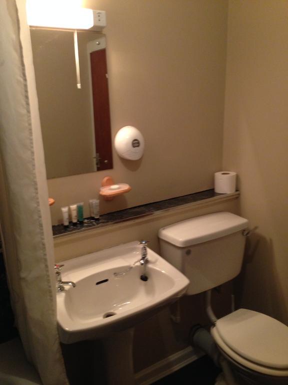 The White Swan Hotel Duns Chambre photo